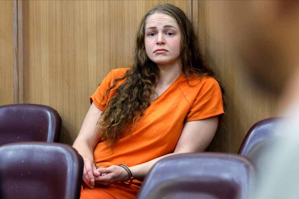 Courtney Clenney Pleads Guilty to Manslaughter in Boyfriend's Death